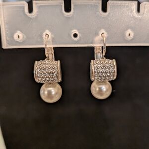 Silver Tone Rhinestone And Pearl Earrings Lever back